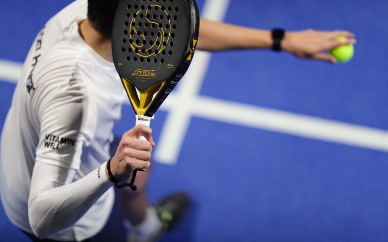 indoor padel tennis